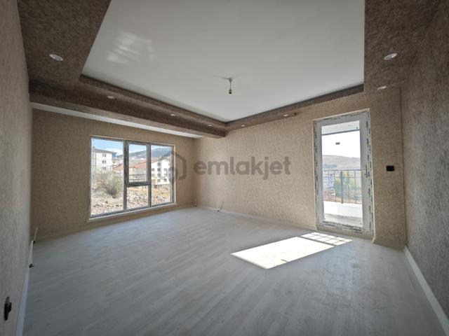 Mamak-bostancık Mahallesinde 3+1 Katta Satılık Sıfır Daire !! 1