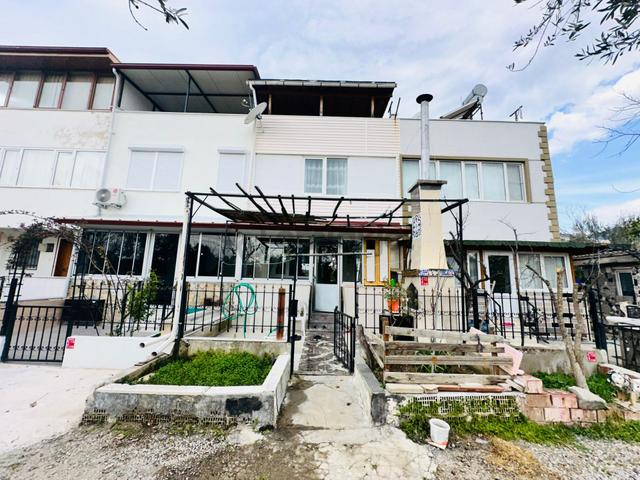 Güre De 3+1 Full Eşyalı Bahçeli Satılık Müstakil Ev Güre De 3+1 Full Eşyalı Bahçeli Satılık Müstakil Ev