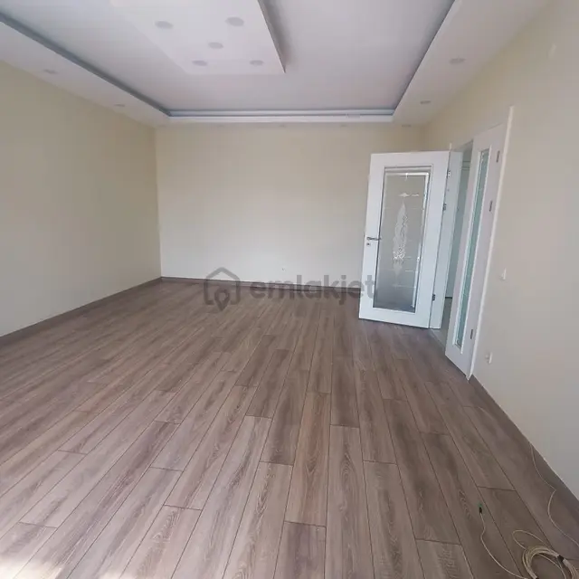 Çorlu Emlak Konut Bölgesinde 4+1 Satılık Daire 2