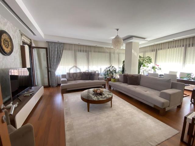 Bahçelievler Çalışlara Yakınköşe Konum 4+2 Satılık Dubleks Daire 3