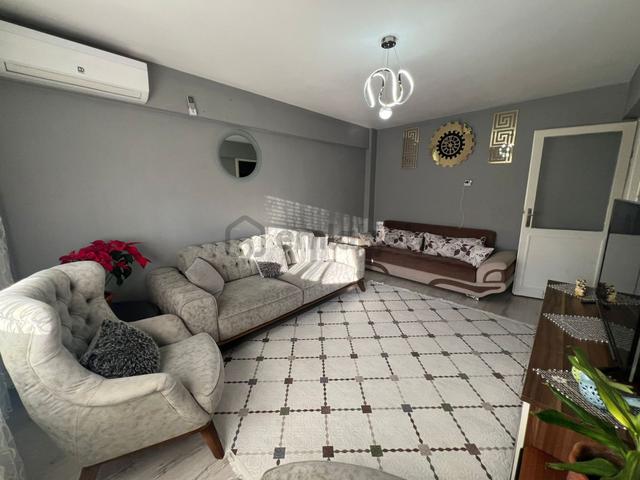 Acil Konak Zeytinlik Mahde 2+1 85m2 D.gazlı Ayrı Mutfak Bakımlı Daire 2