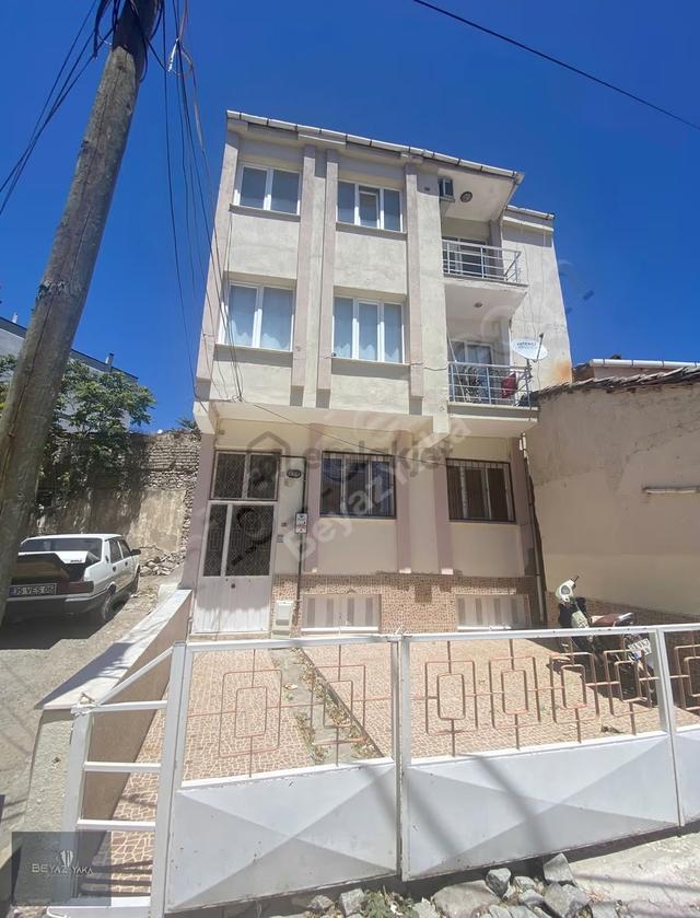 Beyazyaka'dan Turabey Mahallesinde 3+1 Satılık Daire 5