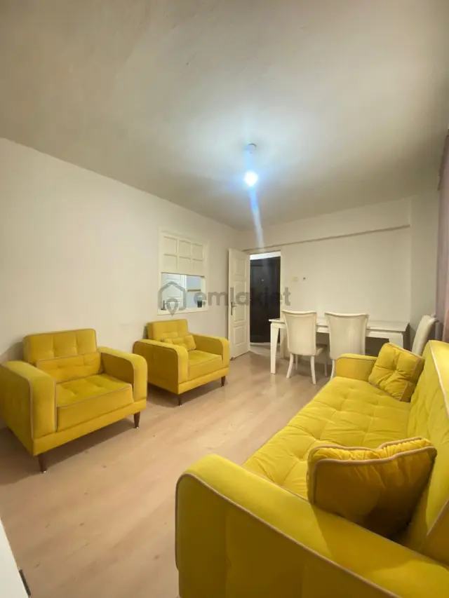 🏡sakarya Mahallesi 🏡 ✅2+1 90 M2 5 Katlınım Zemin Katı ❇️kombi Petekli 5