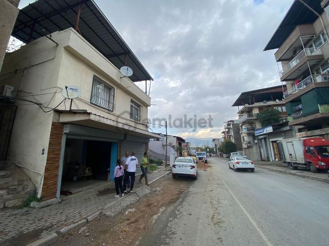 Acill Konak Boğaziçi Caddesi Üzerinde 2 Dükkan 1 Daireli Satılık Müstakil Ev 4