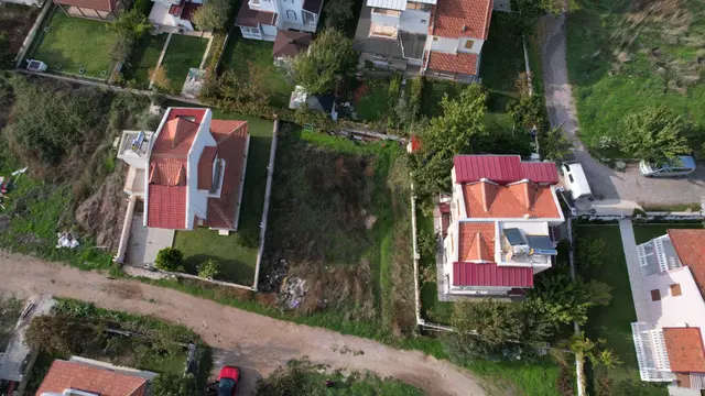 İzmir Dikili De Emsalsiz Polyak Sitesi Yanında Satılık Arsa 4