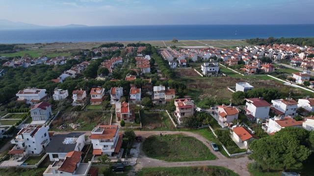 İzmir Dikili De Emsalsiz Polyak Sitesi Yanında Satılık Arsa 5