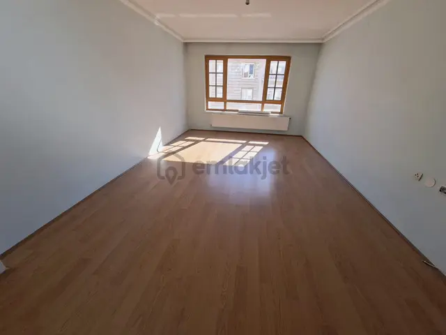 Kuşcağız Mahallesi'nde Sanatoryum Hastanesi Karşısında Manzaralı 3+1 Daire! 4