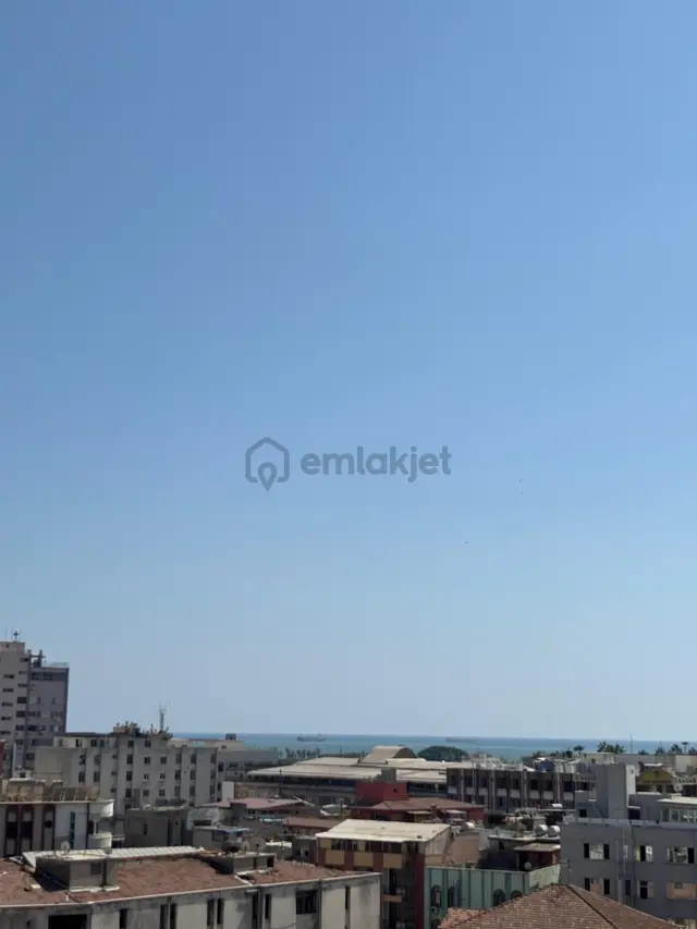 Metin Gayrimenkulden Akdeniz Çankaya Mahallesinde Deniz Manzaralı 2+1 4