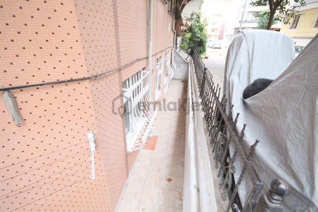 Old City'den S.paşa 15yıllık Bina 3+1 90m2 Bahçe Kullanımlı Lüx Bakımlı 4