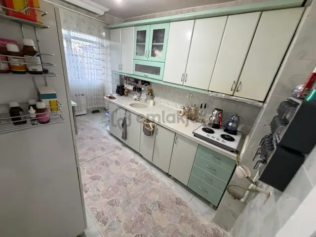 Koza Emlak'tan Pınarbaşı Mahalesinde Cadde Üzerinde Asansörlü Ara Katta Genç Bina Da 3+1 Daireee 4