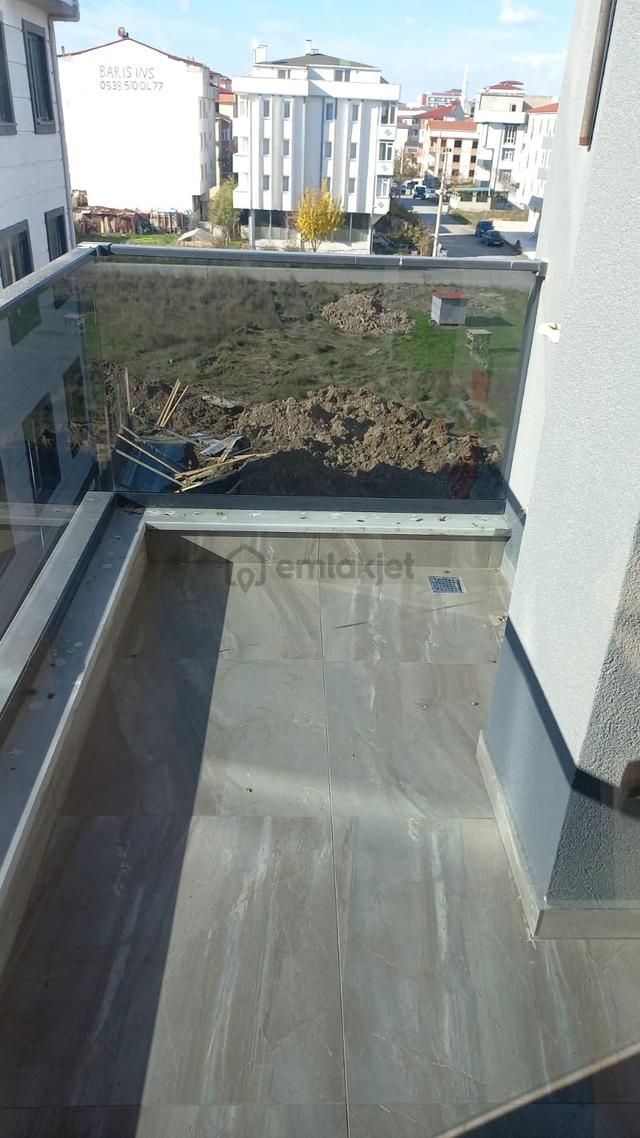Kapaklı-merkez'de, Doğu Ve Güney Cepheli, Satılık (2+1) Daire (90 M²) 4