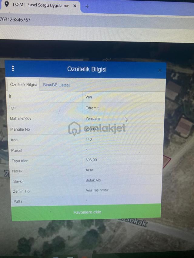 Edremit'te Yeni Cami Mahallesinde Satılık 696 M2 Arsa 2