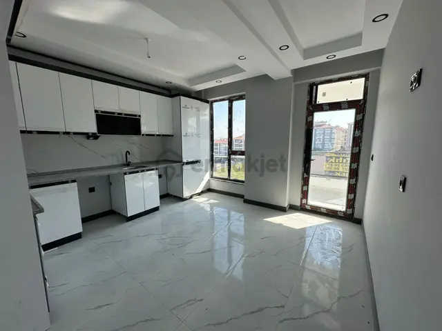 71 Evlerde 2+1 Ebeveyn Banyolu Satılık Sıfır Daire 2