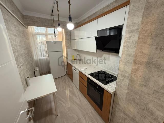 Etlik Mahallesi'nde Cadde Üzerinde Full Yapılı 3+1 Daire! 2