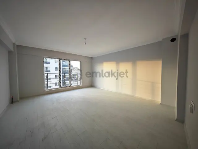 Başpınar'da Manzaralı Full Yapılı 3+1 Katta Satılık Sıfır Daire !! 4