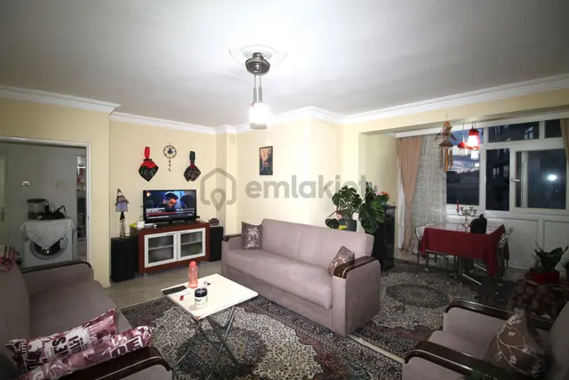 Retro’dan Yenişehir'in Merkezinde Forum Civarı Site İçerisinde 2+1 1