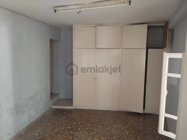 Aydın Söke Yenicami Mah Giriş Kat Müstakil 2+1 Satılık Ev 5
