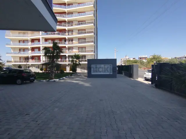 Hürriyet Mahallesi Oliva Garden Sitesi'nde 3+1 Satılık Daire 3