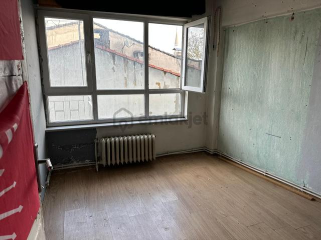 Bursa Osmangazi Altıparmak Caddesinnde Satılık 2+1 Daire 4