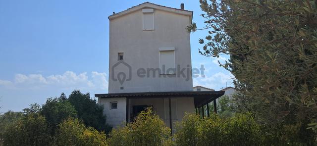 Satılık İzmir Bergama Kazıkbağlari Mavikent Sitesi Triblex Villa 5