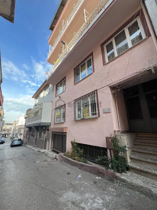 Bursa Yıldırım Beyazıt Mh Şenay Sk,ta Kiralık Birincikatta 2+1 Daire 4