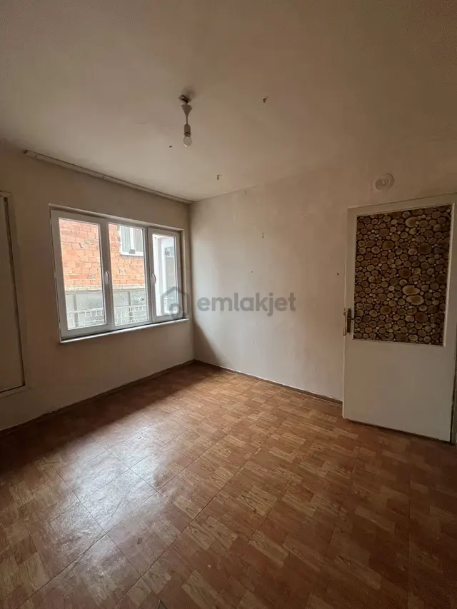 Bursa Yıldırım Beyazıt Mh Şenay Sk,ta Kiralık Üçüncükatta 2+1 Daire 5