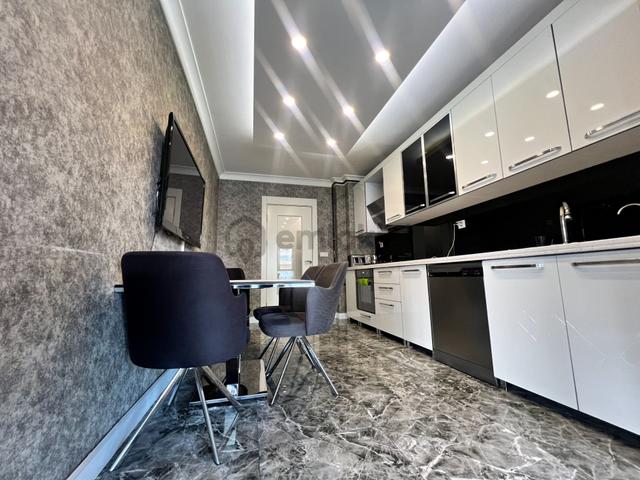 Cihandan Bölgenin Eşsiz Sitesinde 7/24 Güvenlikli Lüks 4+1 Daire 5