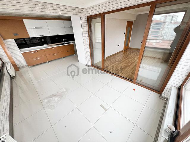 Kayalar Vadi Manzaralı 3 Banyolu Site İçinde Satlık 4+1 Daire 4