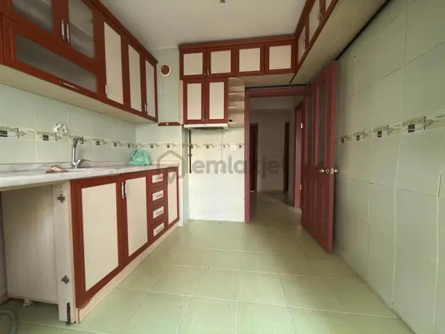 Hayal'den Pınarbaşı Mh'de Geniş Bağımsız Çift Balkonlu Ara Katta 3+1 Daire ! 4