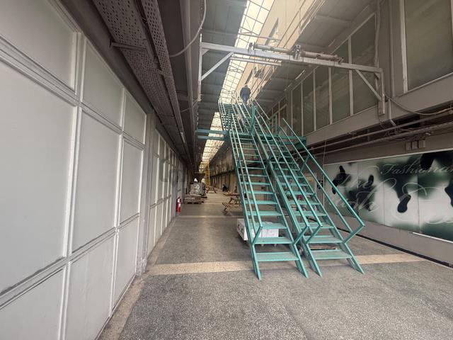 Güneşli Matbaacılar Sitesinde Kiralık Düz Giriş 250 M2 İşyeri 4