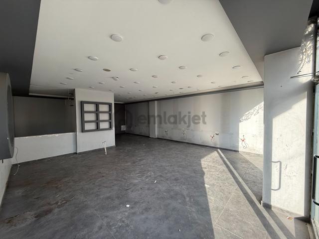 Toros Caddesinde 220 M2 Zemim+bodrum İskanlı Kiralık İşyeri 2