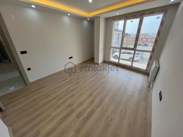 Has Seba'dan Cumhuriyetde 2+1 95m2 Göl Manzaralı Lüx Satılık Arakat Daire 4