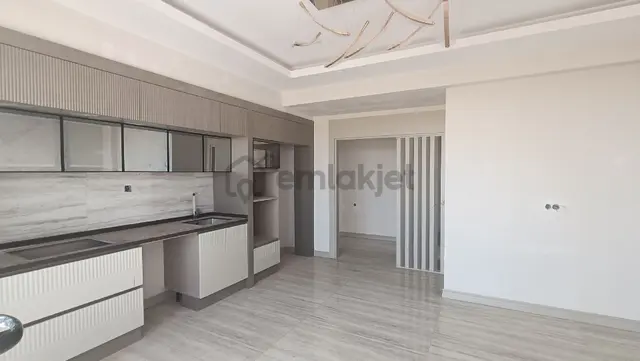 Teknokent Arkasi Star Plus Yapıda 1
