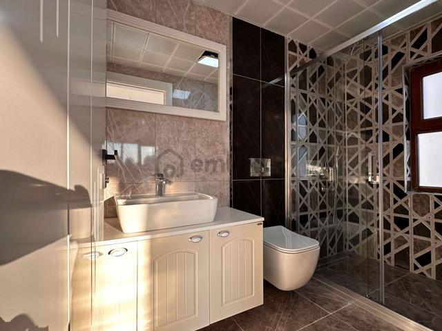 Pirireis Vadisinde 7+2 Tribleks & Bakımlı Satılık Villa