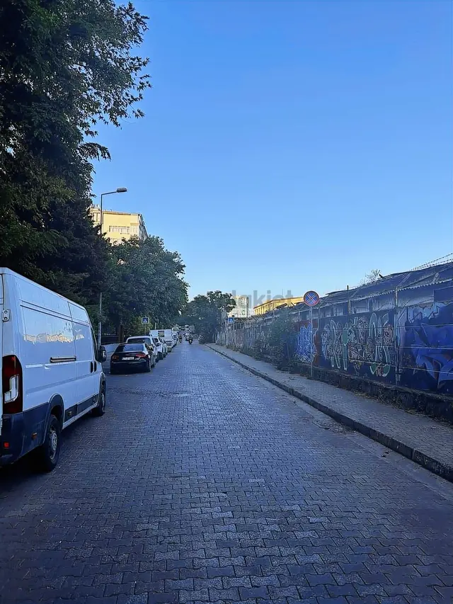 Engin Erdem'den Merterde Satılık 3 Tapulu 2 Katlı Köşe Dükkan 4