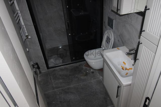 Mezitli Akdenizde Havuzlu Sıfır 1+1 Site İçi 4