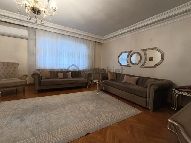Bahçelievler Kıbrıs Parkı Yakınında Satılık 130 M² Ferah Daire 5