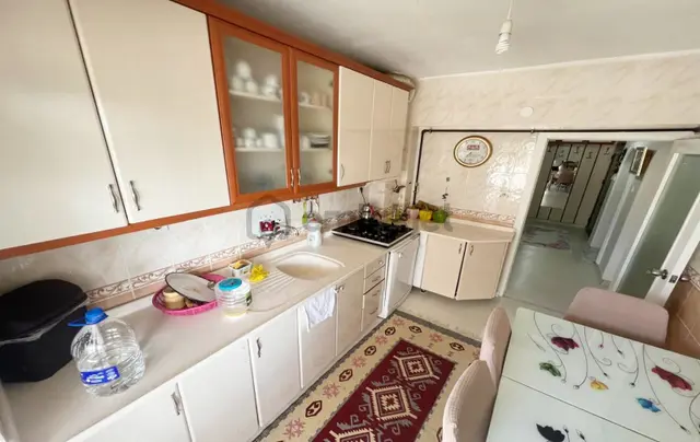 Ufuktepe Mahallesi'nde Teras Balkonlu 2+1 Daire! 2