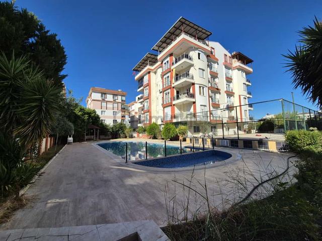 Sahibinden Konyaaltı Hurma Mah. En Gözde Sitesinde Satılık 4+1 Dubleks Daire 2