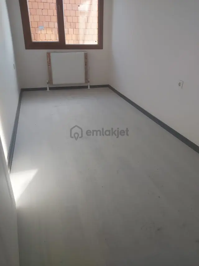 Bahçelievler Basın Sitesi İle Soğanlı Arasında Sıfır Binada 5+2 180 M2 Dubleks Satılık Daire. 3