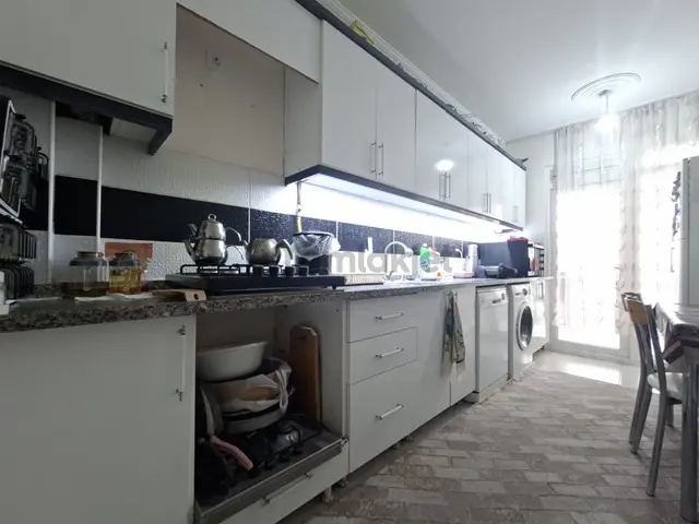 Recep Ümit'ten Kumlubelde Satılık Özel Garajlı Asansörlü Ebev.banyolu 145 M2 3+1 Ara Kat Daire 5