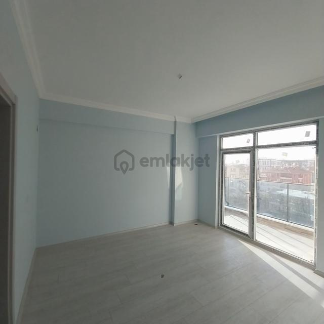 Meram Uluırmakta Satlık 3+1 Lüksarakat Daire 124 M2 Net 5