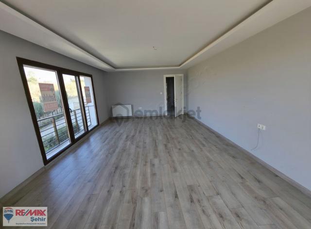 Remax Yalova Asude Vadi Evleri Satılık 3+1 Daire 4