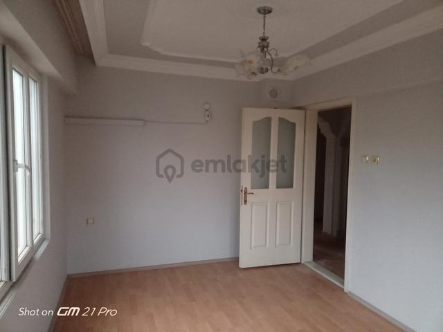 Aydın Nazilli İstiklal Mahallesinde Site İçerisinde 3+1 Satılık Daire 4
