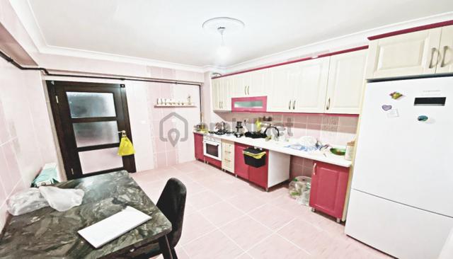 Atapark Mahallesi'nde Asansörlü Binada 3+1 Daire! 2