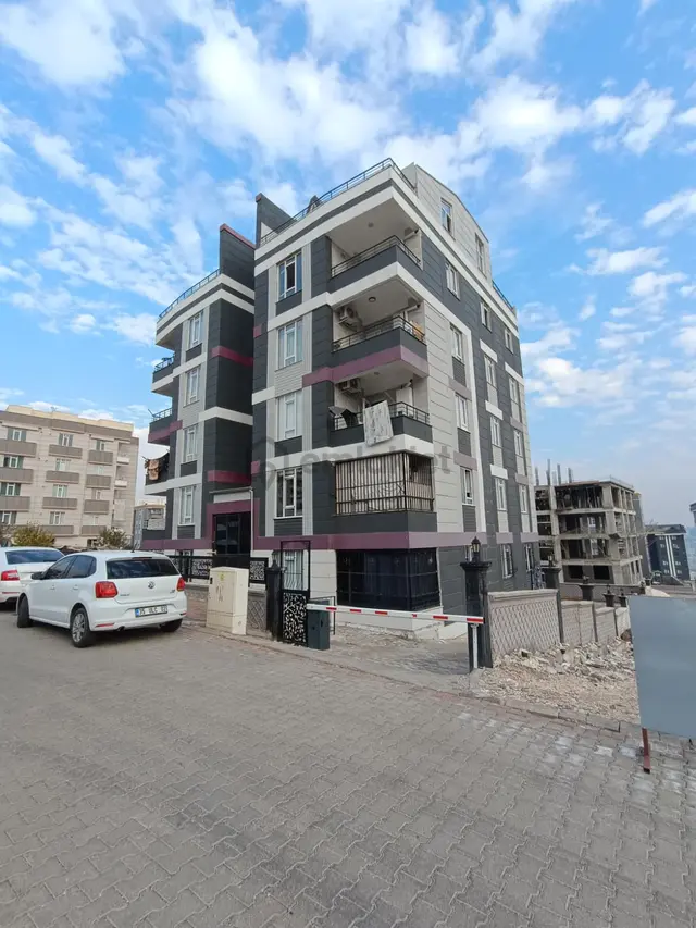 Babacandan Batıkent'te Uygun Fiyatlı 2+1 Giriş Kat Daire 1