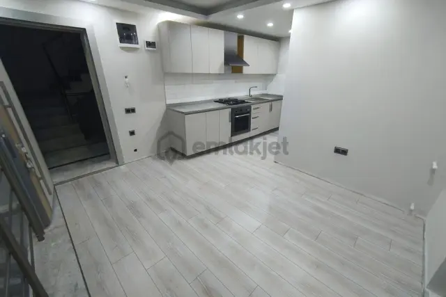 Medstar Yakını Sıfır Tapu Masrafsız 2+1 Dubleks 1