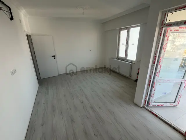 Çorum Cengiz Yapı-yavruturna Orta Okulu Civarı Satılık 1+1 Daire 5