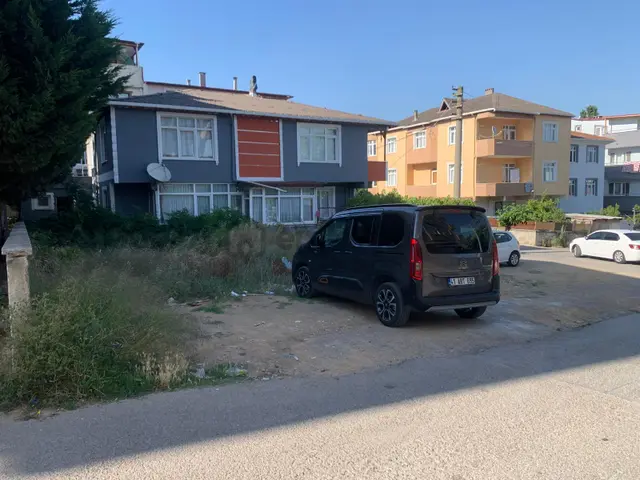 Nenehatun Mah Deniz Yıldızları Lise Yanı Satılık 227m2 Köşe Arsa 3