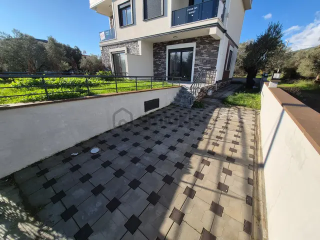 Sabri Pınarbaşı'dan Güre'de Satılık Sıfır Fırsat Villa 1